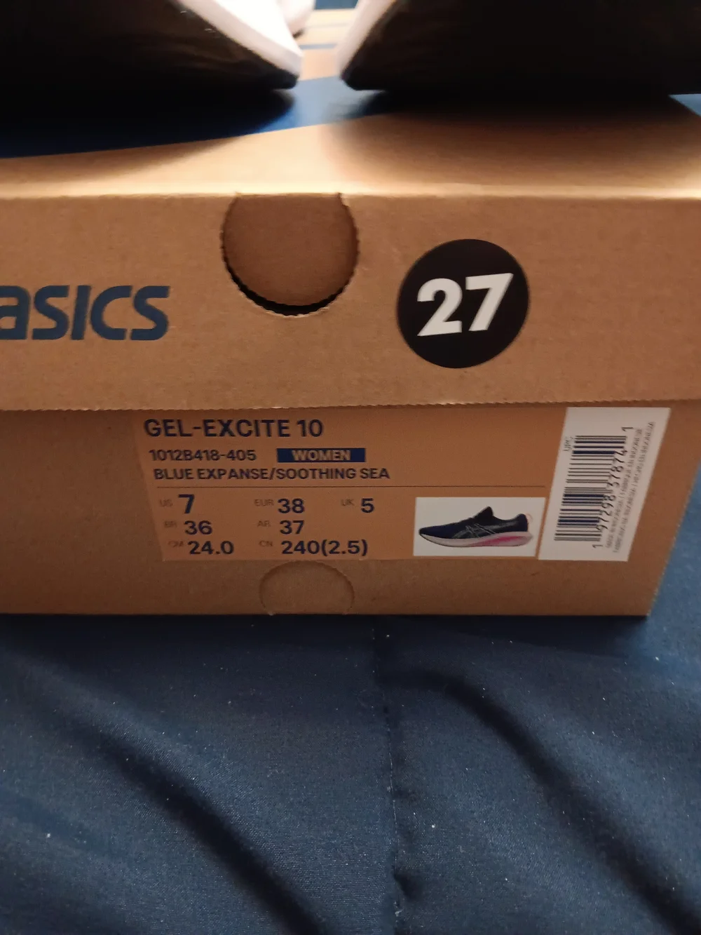 ASICS Women's Navy Running Sneakers Gel Excite 10  Size 7.